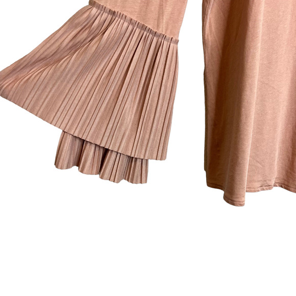 Banana Republic Womens Knit Blouse XL Blush Pink Pullover Shirred Bell Cuffs - Picture 2 of 5